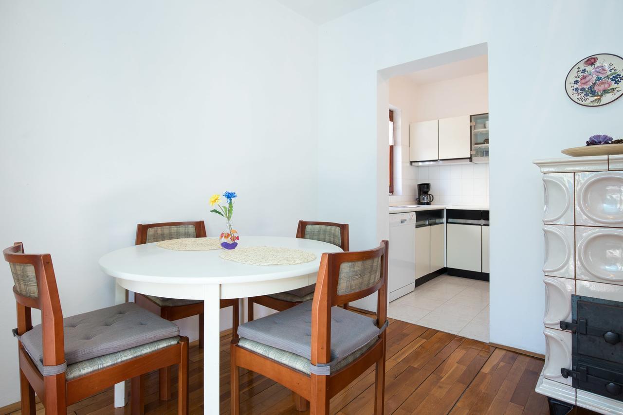 Adora Apartment Đảo Krk Ngoại thất bức ảnh