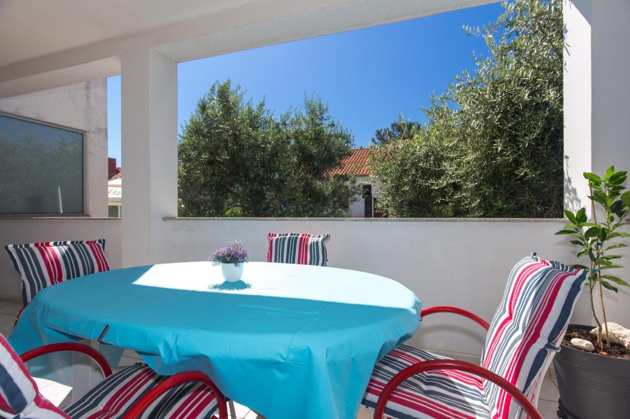 Adora Apartment Đảo Krk Ngoại thất bức ảnh