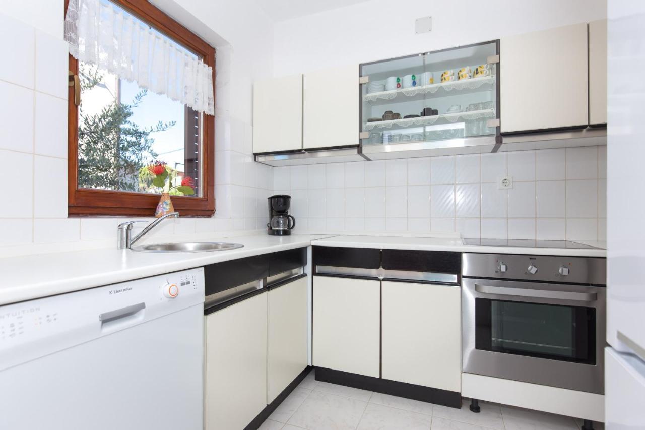 Adora Apartment Đảo Krk Ngoại thất bức ảnh