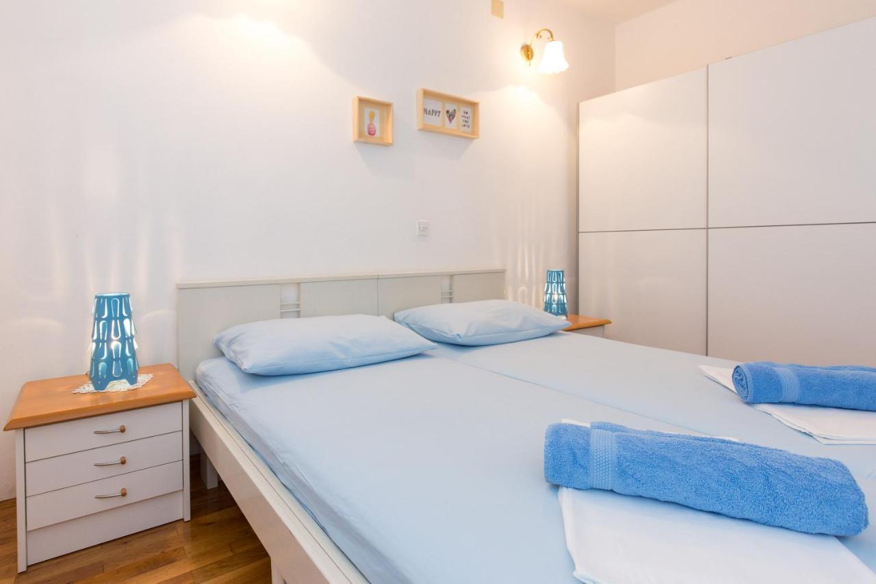 Adora Apartment Đảo Krk Ngoại thất bức ảnh