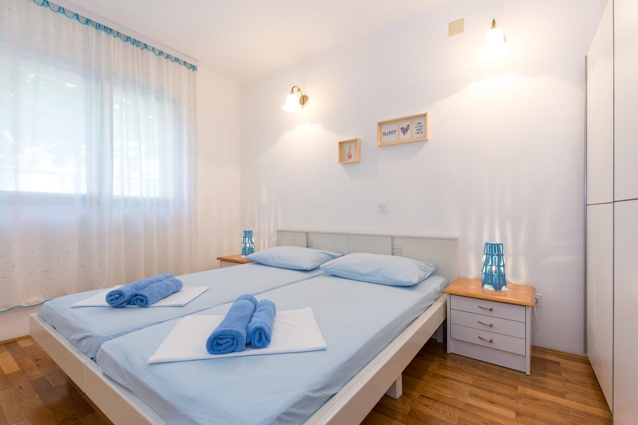 Adora Apartment Đảo Krk Ngoại thất bức ảnh