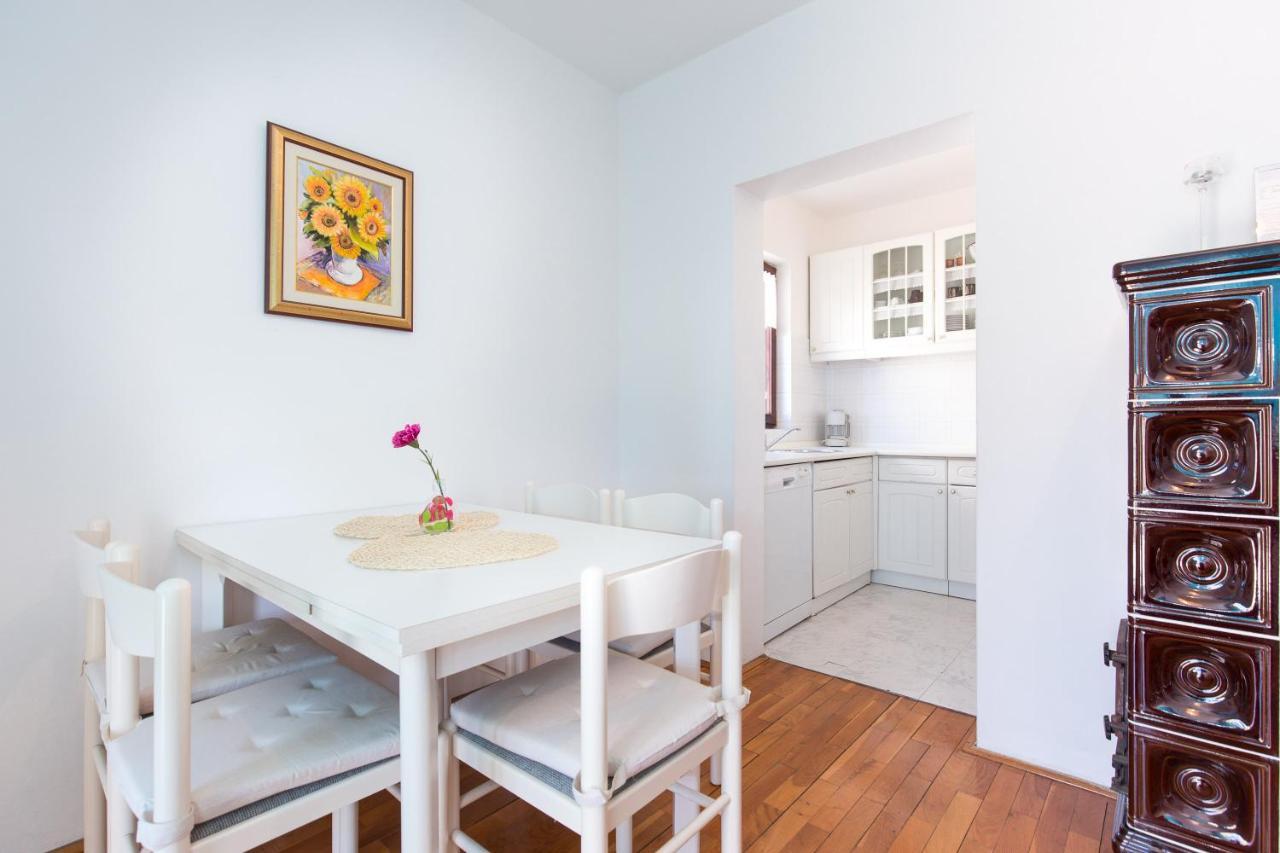 Adora Apartment Đảo Krk Ngoại thất bức ảnh